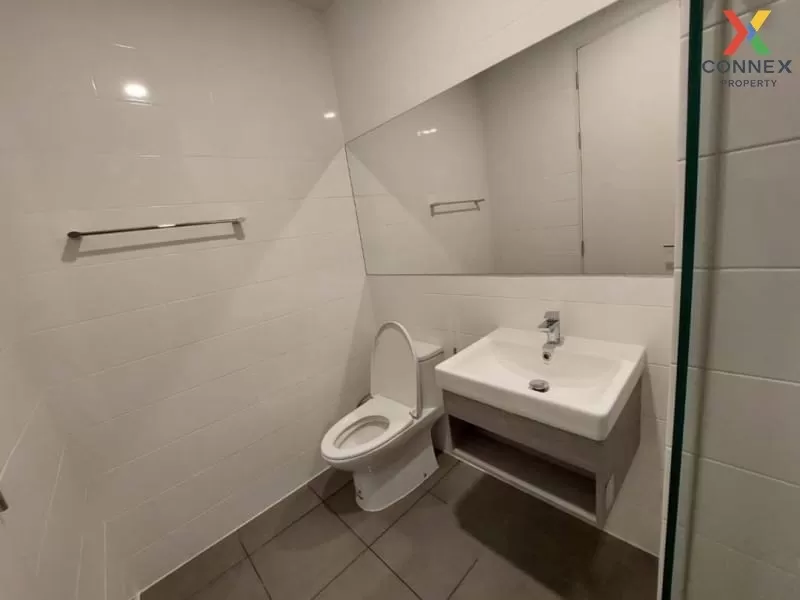 FOR RENT condo , Knightsbridge Kaset Society , high floor , BTS-S